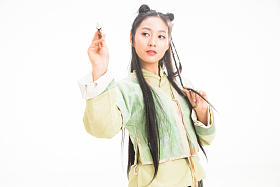 可爱的古典美女图片