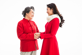 幸福母女庆祝新年图片