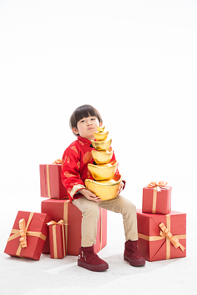 小男孩过新年