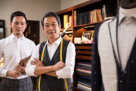 时装设计师团队照片