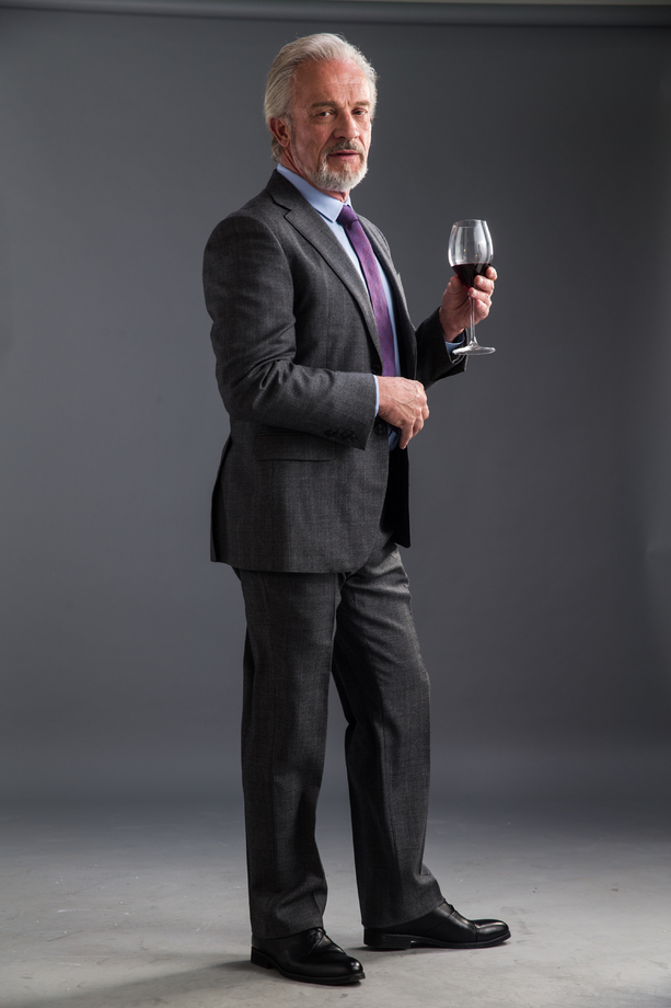 权威商务老年男人照片 权威商务老年男人照片