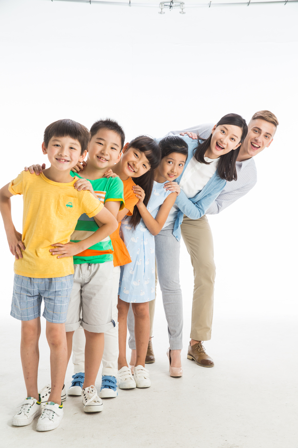 小学生和老师图片 小学生和老师图片