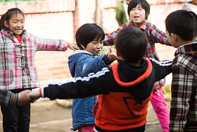 乡村小学生在学校
