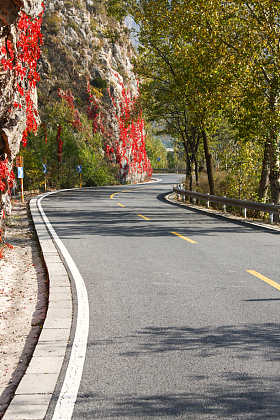 北京郊区的公路