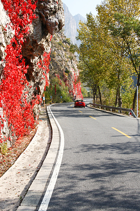 北京郊区的公路图片