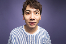 帅气的青年男人