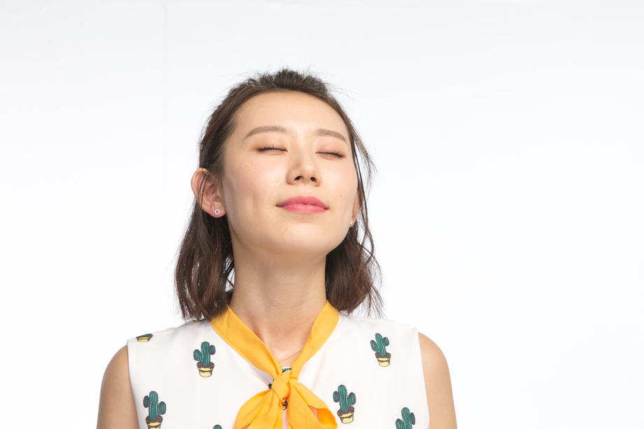 漂亮的青年女人