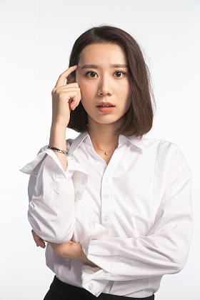 商务青年女人