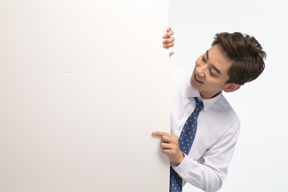 商务青年男人和白板 商务青年男人和白板