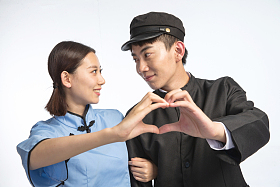 复古青年情侣图片