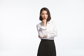 商务青年女人照片