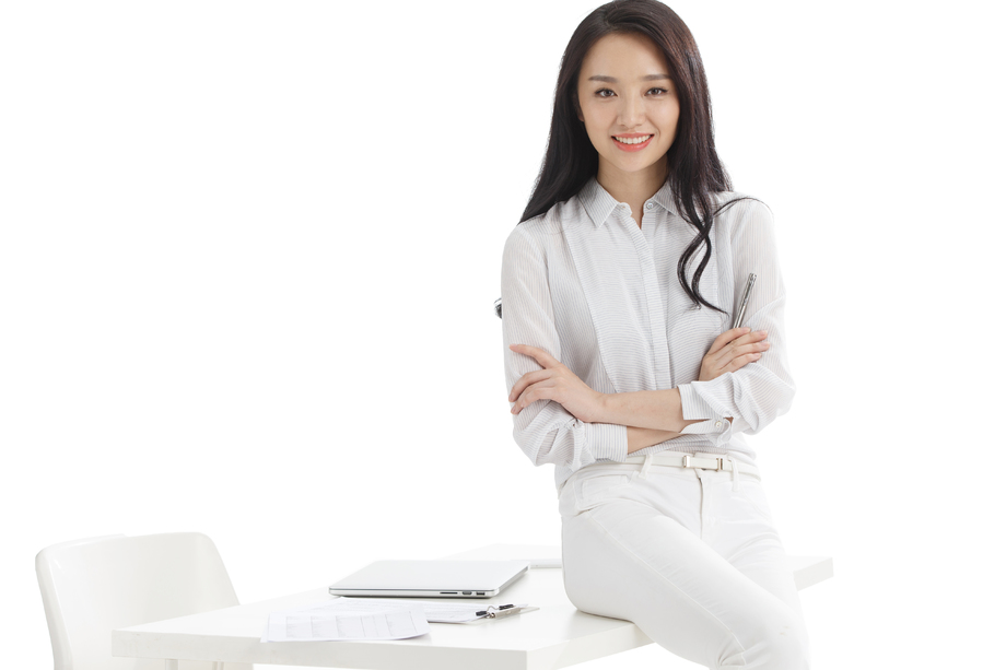 年轻商务女性