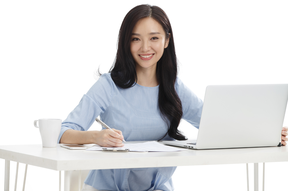 年轻商务女性图片 年轻商务女性图片