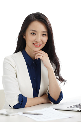 年轻商务女性