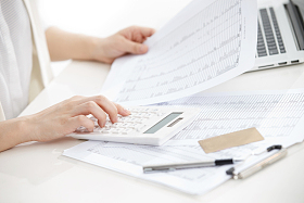 商务女性工作图片