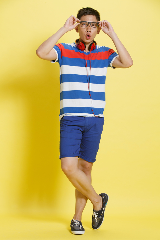 休闲的青年男人图片 休闲的青年男人图片