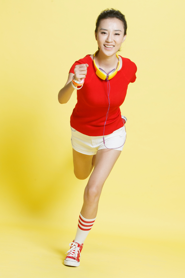 青年女人健身图片 青年女人健身图片