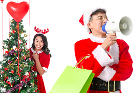 快乐的年轻人过圣诞