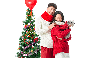 快乐的青年情侣过圣诞