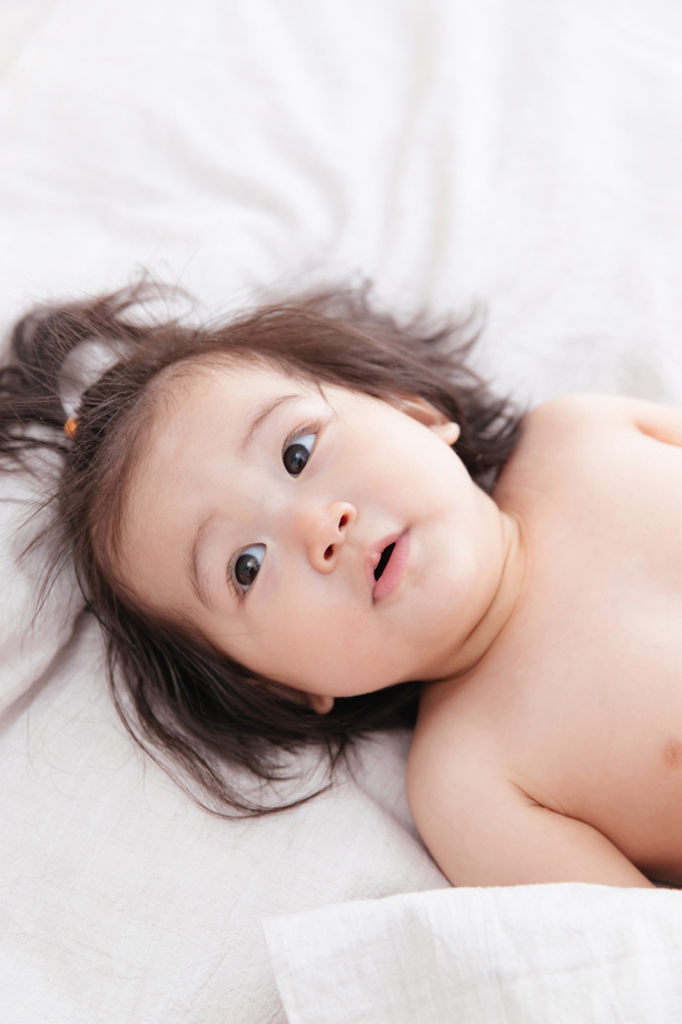 可爱宝宝在玩耍照片 可爱宝宝在玩耍照片