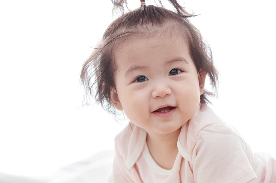 可爱宝宝在玩耍照片 可爱宝宝在玩耍照片