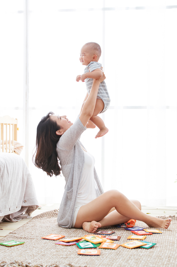 快乐母子玩耍图片 快乐母子玩耍图片