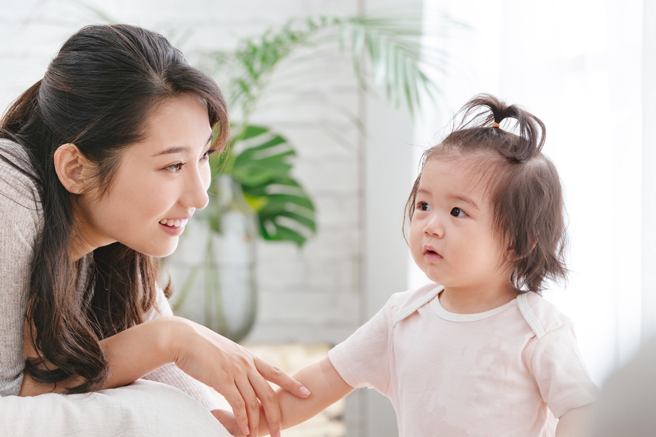 快乐母女玩耍图片 快乐母女玩耍图片