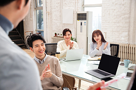 青年商务团队开