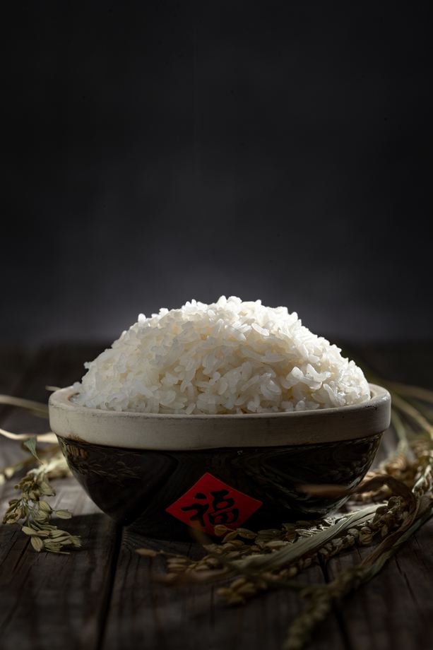 一碗热米饭 一碗热米饭