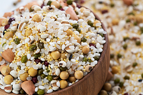 一碗八宝粥米图片