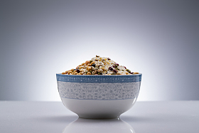 一碗八宝粥米图片