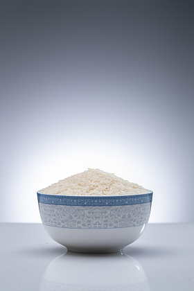 一碗长粒香米图片