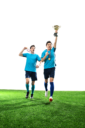 足球运动员欢呼获奖照片